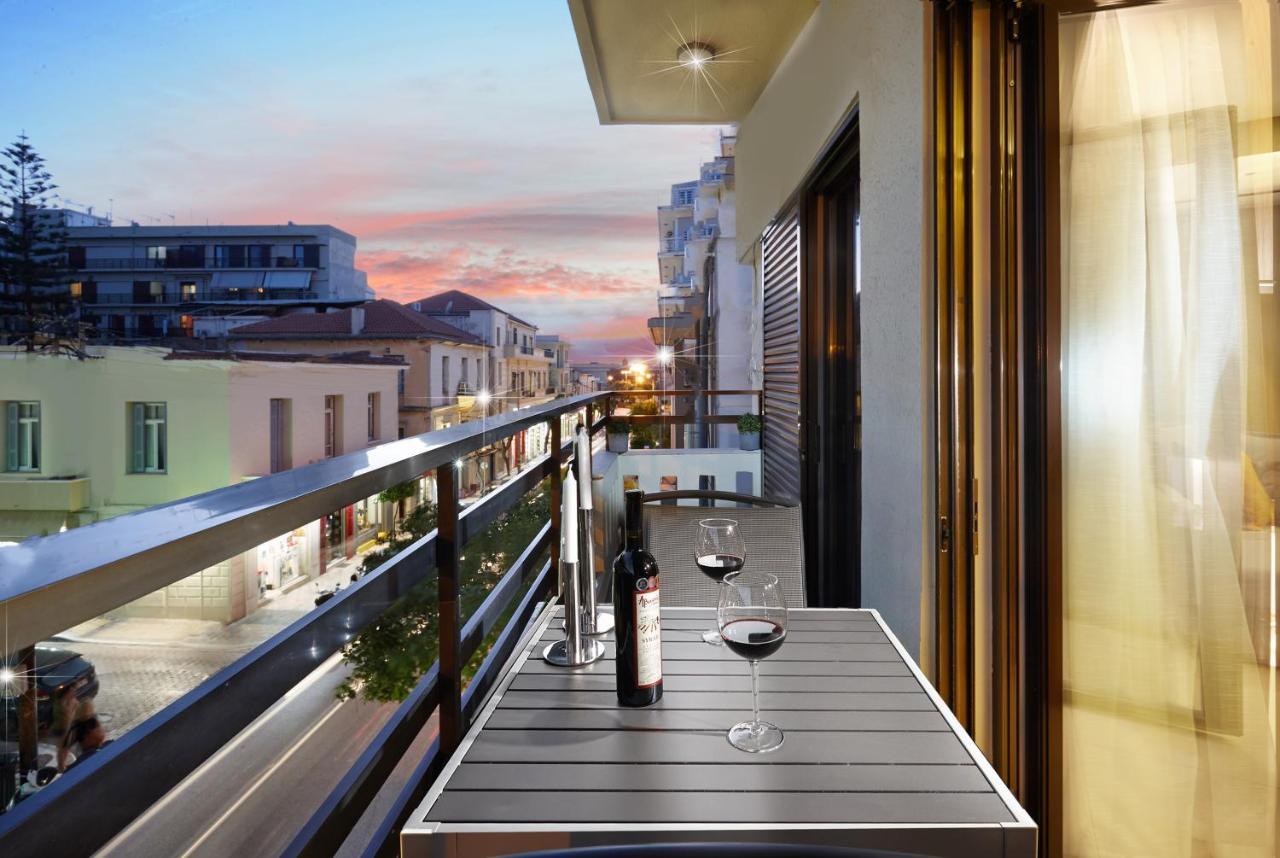 Armi Luxury Apartment In The Heart Of The City Khania Eksteriør bilde