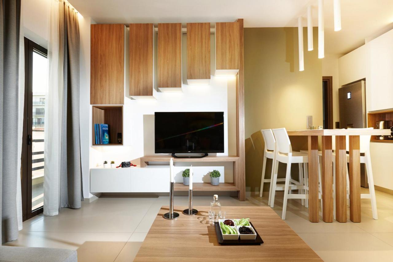 Armi Luxury Apartment In The Heart Of The City Khania Eksteriør bilde